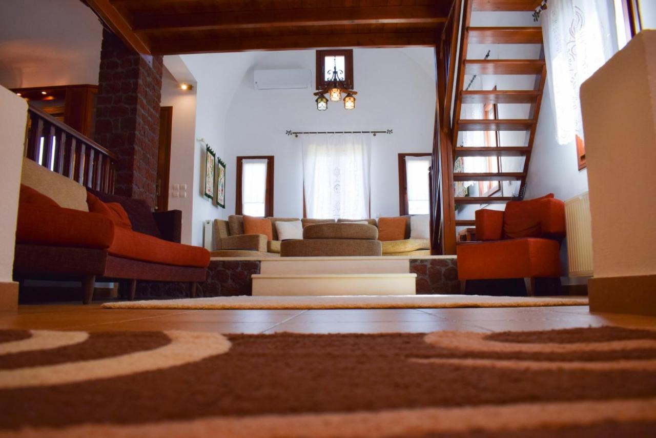 Sunshine House For 9, Cozy Set Up,Verandas, Sea View. Karterados  Exteriör bild