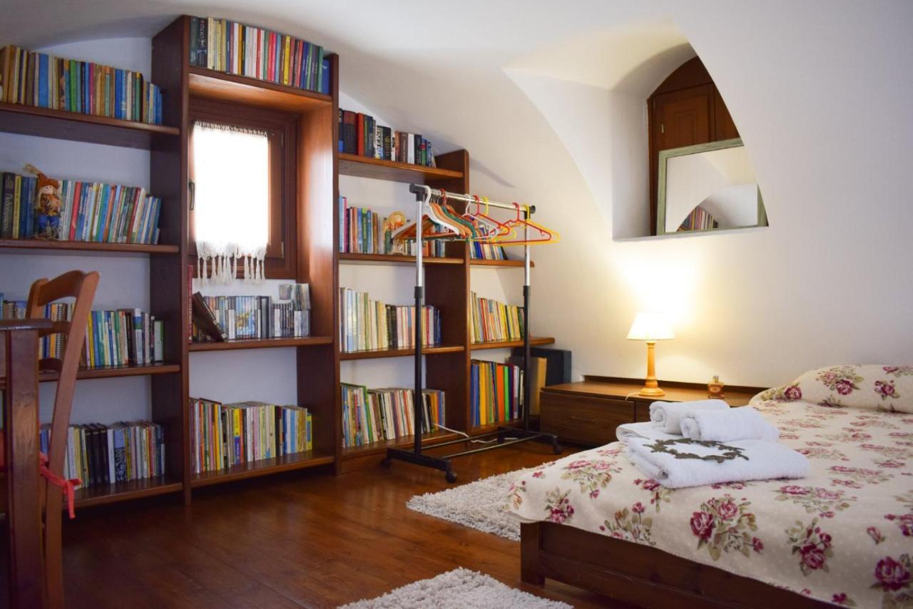 Sunshine House For 9, Cozy Set Up,Verandas, Sea View. Karterados  Exteriör bild