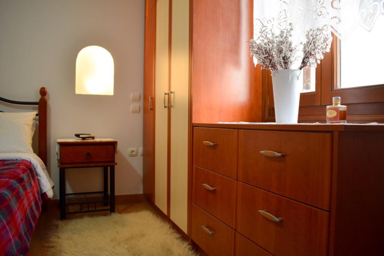 Sunshine House For 9, Cozy Set Up,Verandas, Sea View. Karterados  Exteriör bild