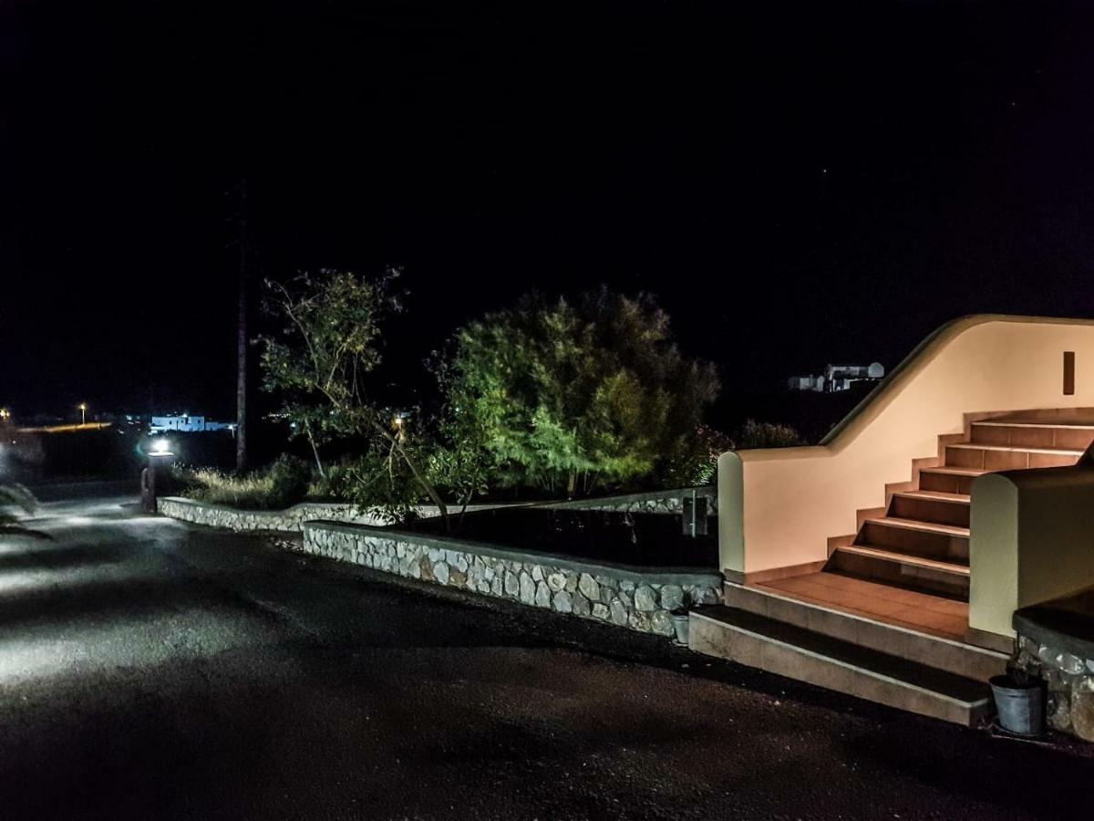 Sunshine House For 9, Cozy Set Up,Verandas, Sea View. Karterados  Exteriör bild
