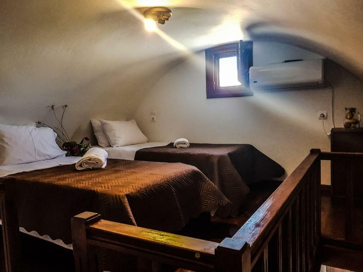 Sunshine House For 9, Cozy Set Up,Verandas, Sea View. Karterados  Exteriör bild